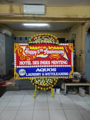 Papan Bunga di Menara Bca